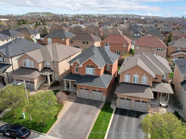 15 Tayside Ave, House detached with 4 bedrooms, 3 bathrooms and 6 parking in Vaughan ON | Image 16