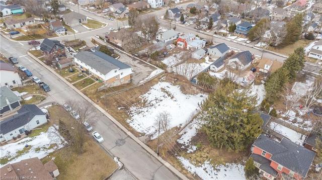 46 Washington Street, Home with 0 bedrooms, 0 bathrooms and null parking in Brant ON | Image 8
