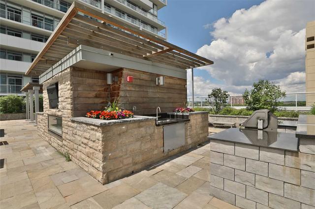 809 - 65 Speers Rd, Condo with 2 bedrooms, 2 bathrooms and 1 parking in Oakville ON | Image 16