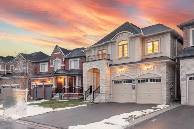 128 Helena Crt, House detached with 4 bedrooms, 4 bathrooms and 6 parking in Newmarket ON | Image 32