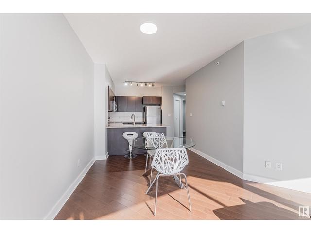 1503 - 10152 104 St Nw, Condo with 2 bedrooms, 2 bathrooms and 1 parking in Edmonton AB | Image 27