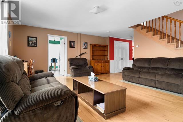 5496 Highway 215, House detached with 4 bedrooms, 2 bathrooms and null parking in East Hants NS | Image 24