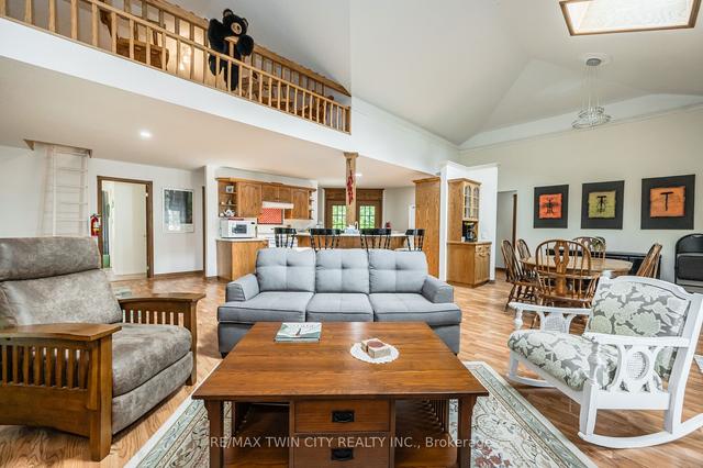 137 Pine Tree Harbour Rd, House detached with 3 bedrooms, 2 bathrooms and 6 parking in Northern Bruce Peninsula ON | Image 20