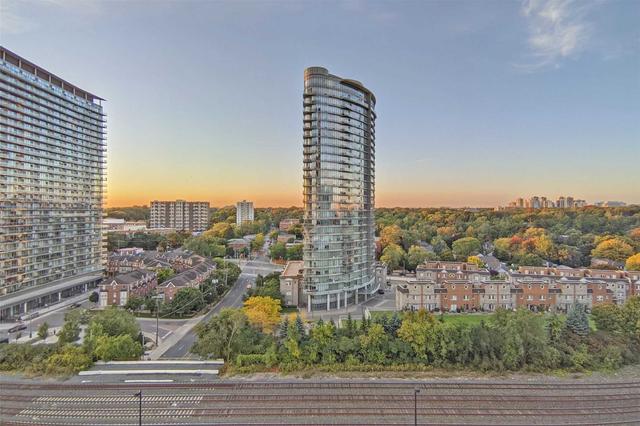 2216 - 1928 Lakeshore Blvd W, Condo with 1 bedrooms, 1 bathrooms and 1 parking in Toronto ON | Image 11