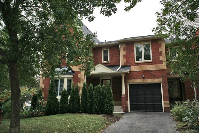 31 - 2006 Glenada Cres, Townhouse with 4 bedrooms, 4 bathrooms and null parking in Oakville ON | Image 1