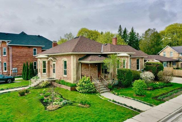62 Fourth St W, House detached with 4 bedrooms, 3 bathrooms and 3 parking in Collingwood ON | Image 12