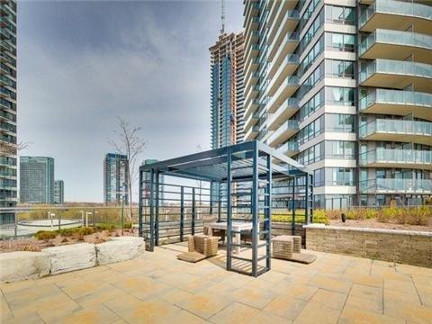 Lph2 - 15 Legion Rd, Condo with 2 bedrooms, 2 bathrooms and 1 parking in Toronto ON | Image 11