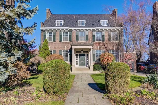 9 Drumsnab Rd, House detached with 5 bedrooms, 5 bathrooms and 6 parking in Toronto ON | Image 1