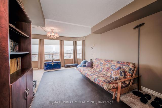 1105 - 4 Willow St, Condo with 2 bedrooms, 2 bathrooms and 2 parking in Waterloo ON | Image 6