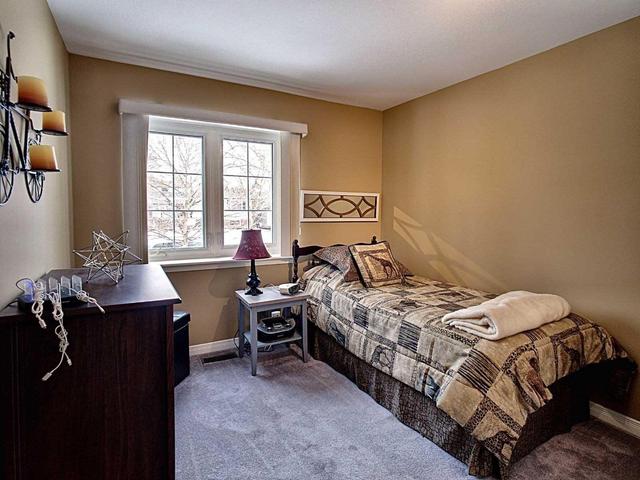 150 St Clair Cres, House detached with 3 bedrooms, 2 bathrooms and 3 parking in London ON | Image 8