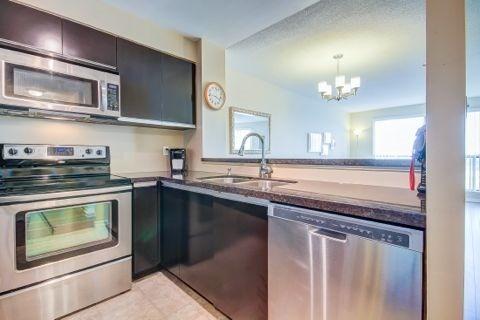 1002 - 2177 Burnhamthorpe Rd, Condo with 2 bedrooms, 2 bathrooms and 1 parking in Mississauga ON | Image 7