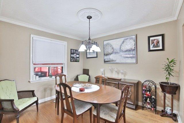 298 Culford Rd, House detached with 3 bedrooms, 2 bathrooms and 5 parking in Toronto ON | Image 32