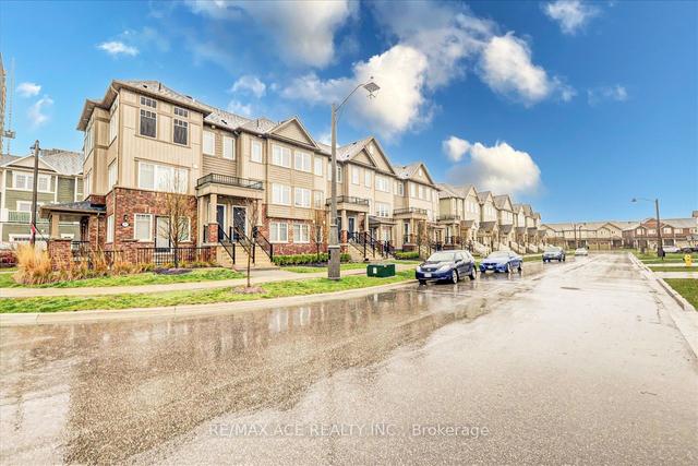 34 - 2500 Hill Rise Crt, Townhouse with 2 bedrooms, 3 bathrooms and 1 parking in Oshawa ON | Image 12