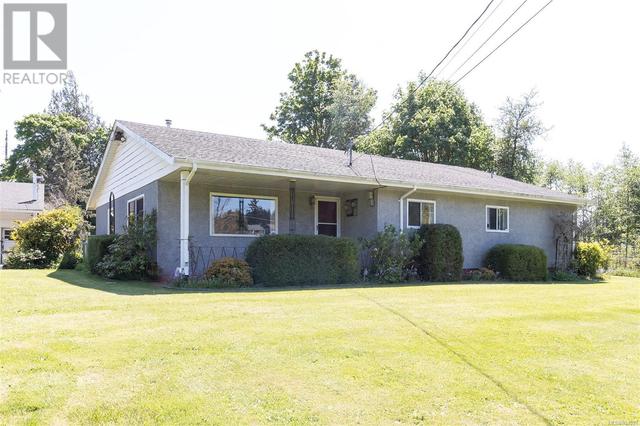 6787 Grant Rd W, House detached with 3 bedrooms, 2 bathrooms and 12 parking in Sooke BC | Image 5