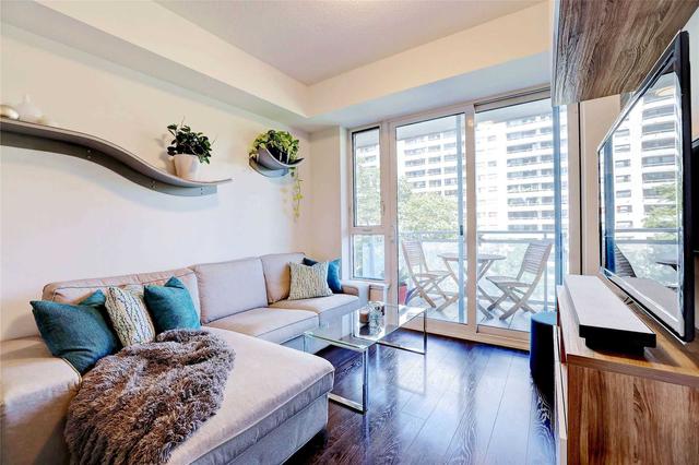 402 - 1830 Bloor St W, Condo with 1 bedrooms, 2 bathrooms and 1 parking in Toronto ON | Image 6