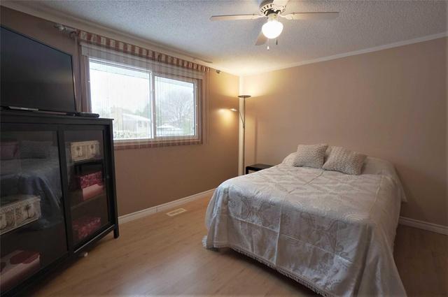 364 Brigadoon Dr, House detached with 3 bedrooms, 2 bathrooms and 3 parking in Hamilton ON | Image 14