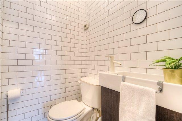 3801 Lake Shore Blvd W, House detached with 2 bedrooms, 3 bathrooms and 4 parking in Toronto ON | Image 15