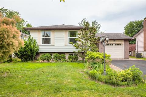 42 Miller Road, House detached with 3 bedrooms, 2 bathrooms and 3 parking in Oakville ON | Card Image