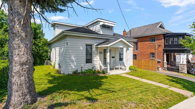 17 Terrace Hill St, House detached with 3 bedrooms, 4 bathrooms and 4 parking in Brantford ON | Image 23