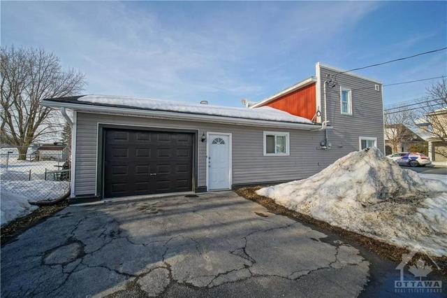 4538 Ste Catherine Street, House detached with 3 bedrooms, 1 bathrooms and 2 parking in The Nation ON | Image 18