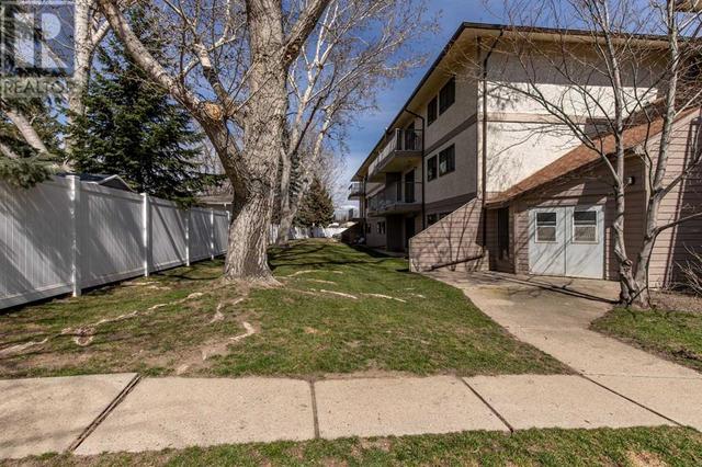 102, - 855 Columbia Boulevard W, Condo with 1 bedrooms, 1 bathrooms and 1 parking in Lethbridge AB | Image 5