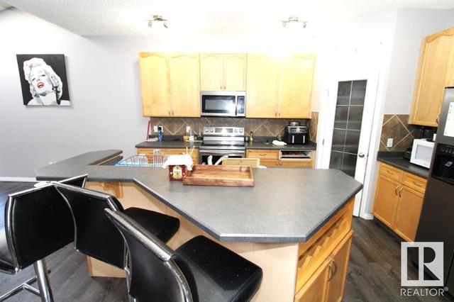 2616 Marion Pl Sw, House detached with 5 bedrooms, 3 bathrooms and null parking in Edmonton AB | Image 7