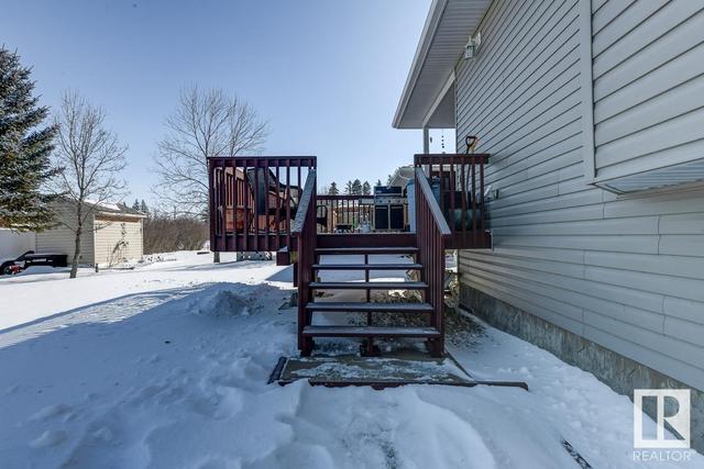 5120 56 Av, House detached with 4 bedrooms, 3 bathrooms and null parking in Mundare AB | Image 50