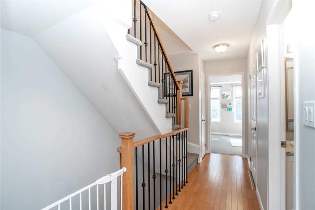 th 7 - 101 The Queensway, Townhouse with 3 bedrooms, 2 bathrooms and 2 parking in Toronto ON | Image 5