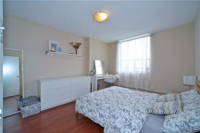1803 - 3390 Weston Rd, Condo with 2 bedrooms, 1 bathrooms and 1 parking in Toronto ON | Image 12