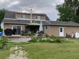 957 Penetanguishene Rd, House detached with 3 bedrooms, 2 bathrooms and 22 parking in Oro Medonte ON | Image 12