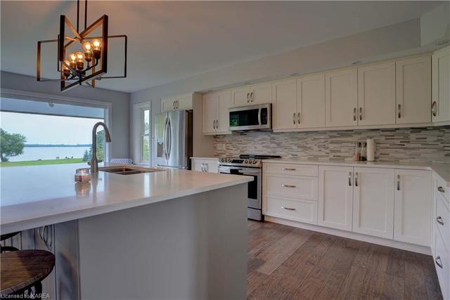 1057 Clonmere Crescent, House detached with 4 bedrooms, 3 bathrooms and 7 parking in Greater Napanee ON | Image 7