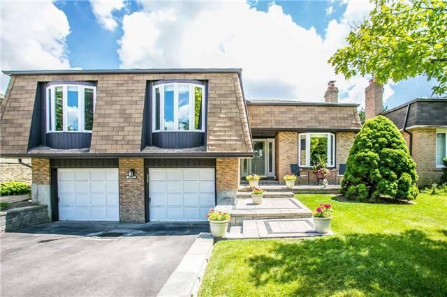 2892 Oslo Cres, House detached with 3 bedrooms, 3 bathrooms and 2 parking in Mississauga ON | Image 1