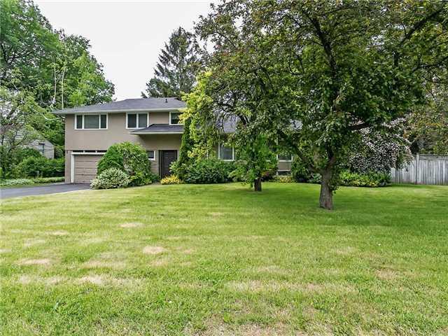 372 Pinehurst Dr, House detached with 4 bedrooms, 3 bathrooms and 4 parking in Oakville ON | Image 1