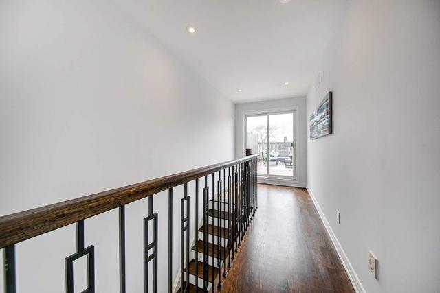 162 Claremont St, House attached with 4 bedrooms, 4 bathrooms and 2 parking in Toronto ON | Image 14