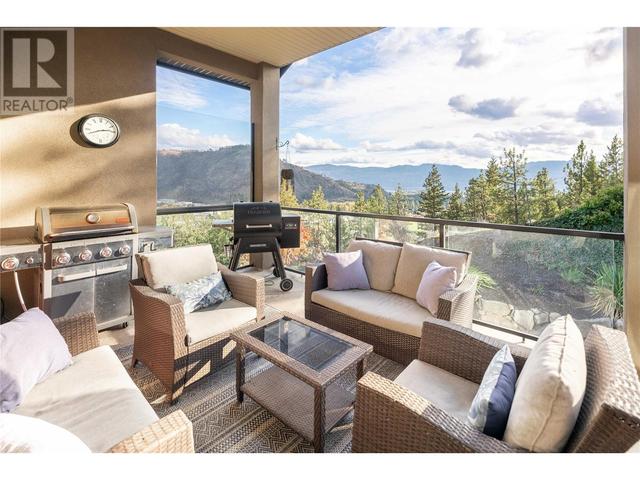 1927 Cornerstone Drive, House detached with 4 bedrooms, 3 bathrooms and 4 parking in West Kelowna BC | Image 8