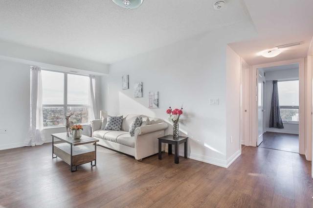2522 - 275 Village Green Sq, Condo with 2 bedrooms, 2 bathrooms and 1 parking in Toronto ON | Image 2