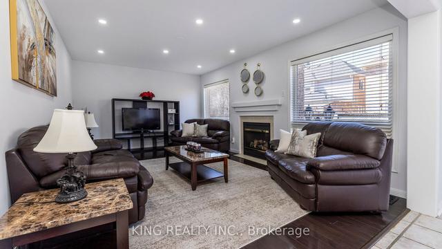 24 Williamson Dr, House detached with 4 bedrooms, 5 bathrooms and 4 parking in Brampton ON | Image 7
