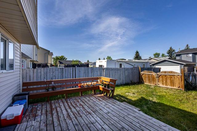 80 Martinbrook Road Ne, House detached with 4 bedrooms, 3 bathrooms and 1 parking in Calgary AB | Image 32