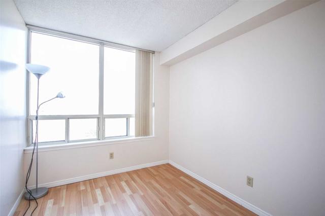 1610 - 7 Bishop Ave, Condo with 2 bedrooms, 2 bathrooms and 1 parking in Toronto ON | Image 7