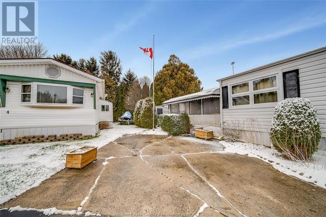 22220 Charing Cross Road, House detached with 2 bedrooms, 1 bathrooms and null parking in Chatham Kent ON | Image 31