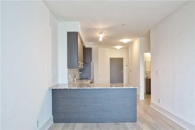 515A - 9608 Yonge St, Condo with 1 bedrooms, 1 bathrooms and 1 parking in Richmond Hill ON | Image 7
