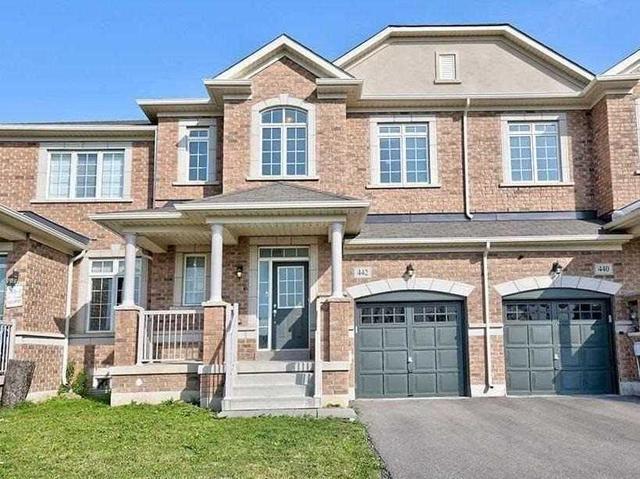 442 Wheat Boom Dr, House attached with 3 bedrooms, 3 bathrooms and 2 parking in Oakville ON | Card Image