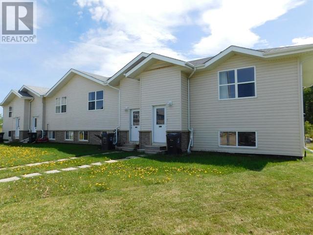 4920 - 59 Streetclose, House attached with 2 bedrooms, 1 bathrooms and 2 parking in Rocky Mountain House AB | Image 23