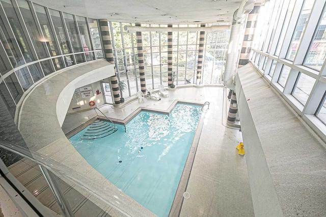 1215 - 2550 Lawrence Ave, Condo with 1 bedrooms, 1 bathrooms and 1 parking in Toronto ON | Image 7