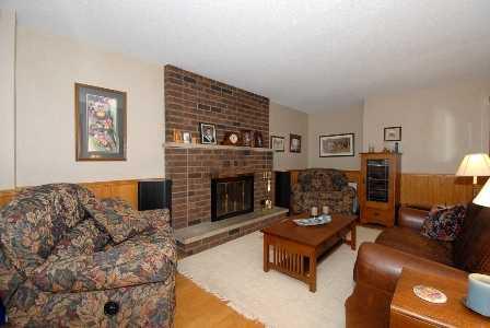 81 Windrush Tr, House detached with 4 bedrooms, 3 bathrooms and 4 parking in Toronto ON | Image 6