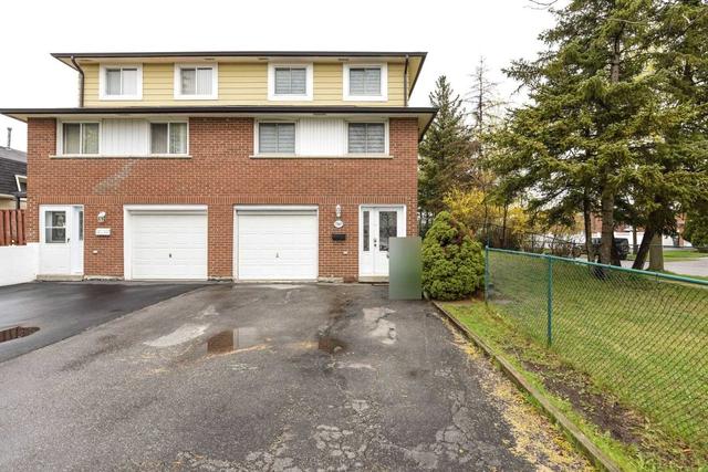 7369 Bybrook Dr, House semidetached with 3 bedrooms, 3 bathrooms and 5 parking in Mississauga ON | Image 1