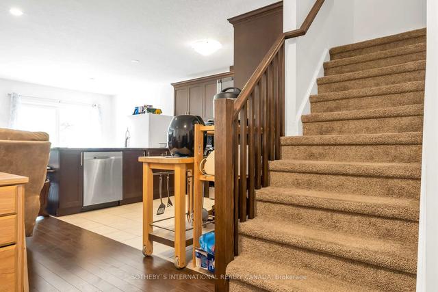 10 - 135 Hardcastle Dr, House attached with 3 bedrooms, 3 bathrooms and 2 parking in Cambridge ON | Image 33