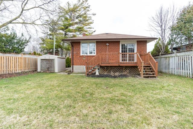 8 Koos Rd, House detached with 3 bedrooms, 1 bathrooms and 2 parking in Toronto ON | Image 19