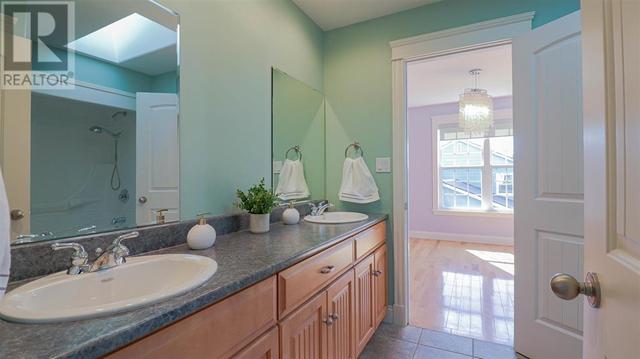 42 Prince Charles Drive, House detached with 5 bedrooms, 4 bathrooms and null parking in Charlottetown PE | Image 24
