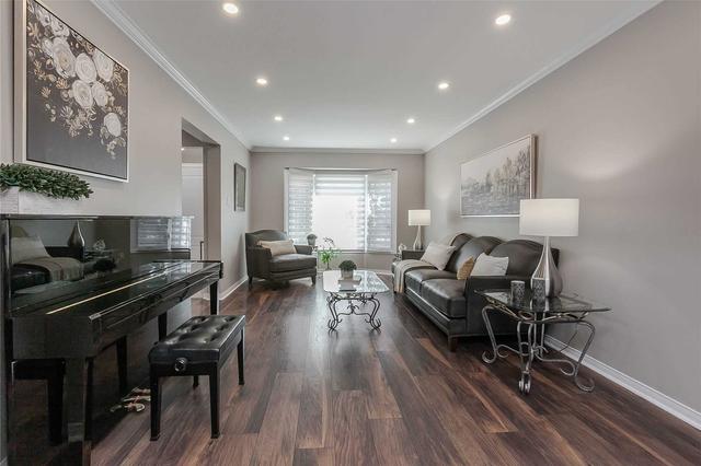 2054 Parklane Cres, House detached with 4 bedrooms, 4 bathrooms and 4 parking in Burlington ON | Image 9